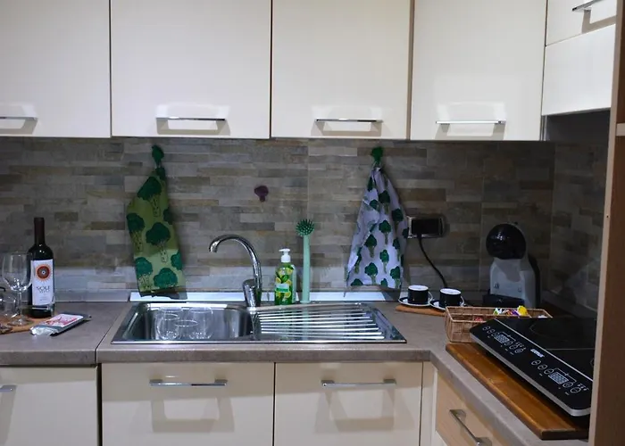 Casa Chloe - Vicino Al Porto E Basilica San Nicola * Bari